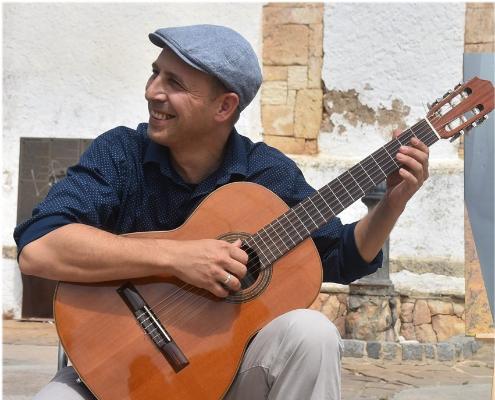 Andrés Bastiani LLuviera