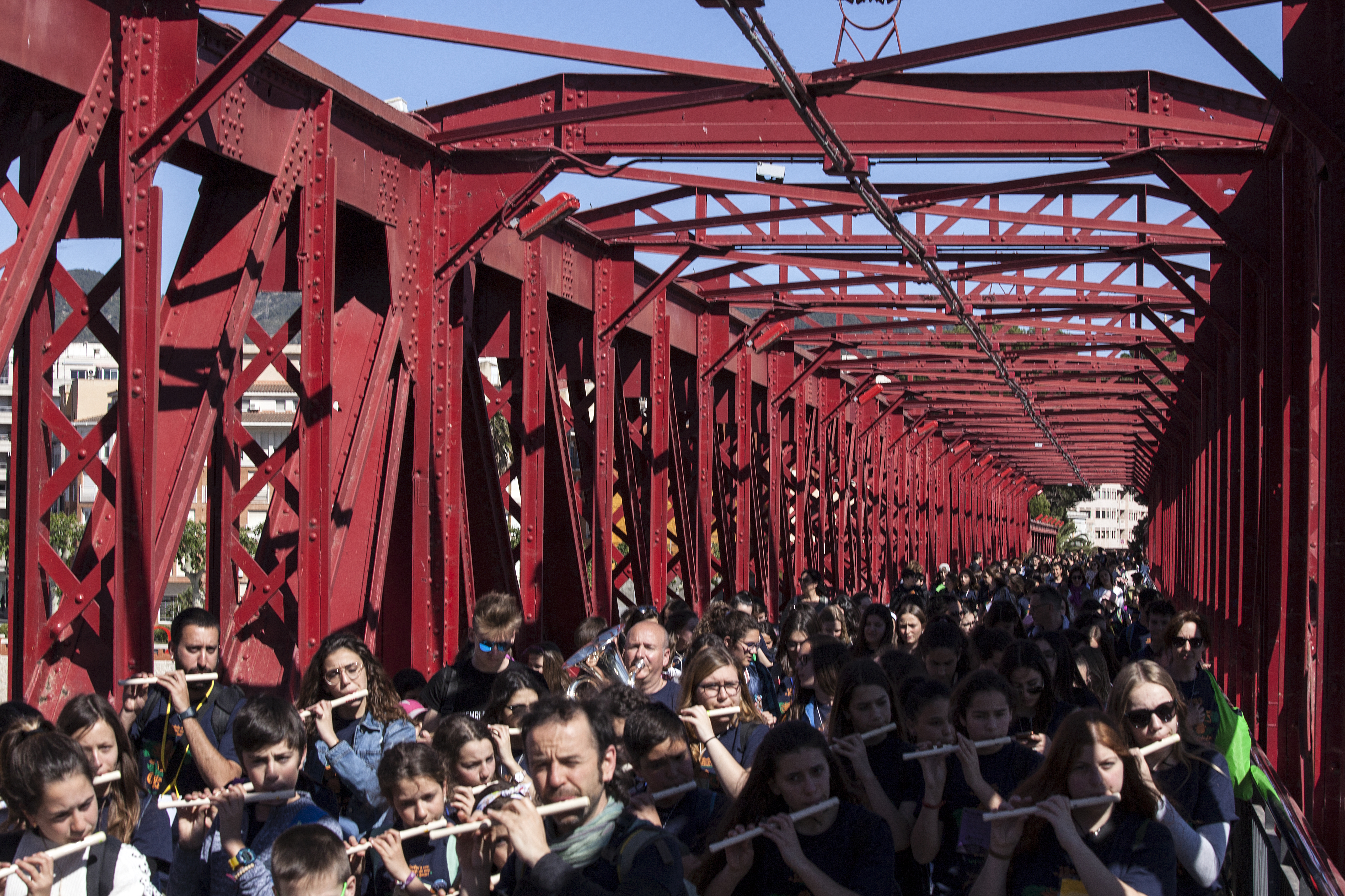 Més de 300 flautistes prenen els carrers de Tortosa en la 9a Flautada de Catalunya