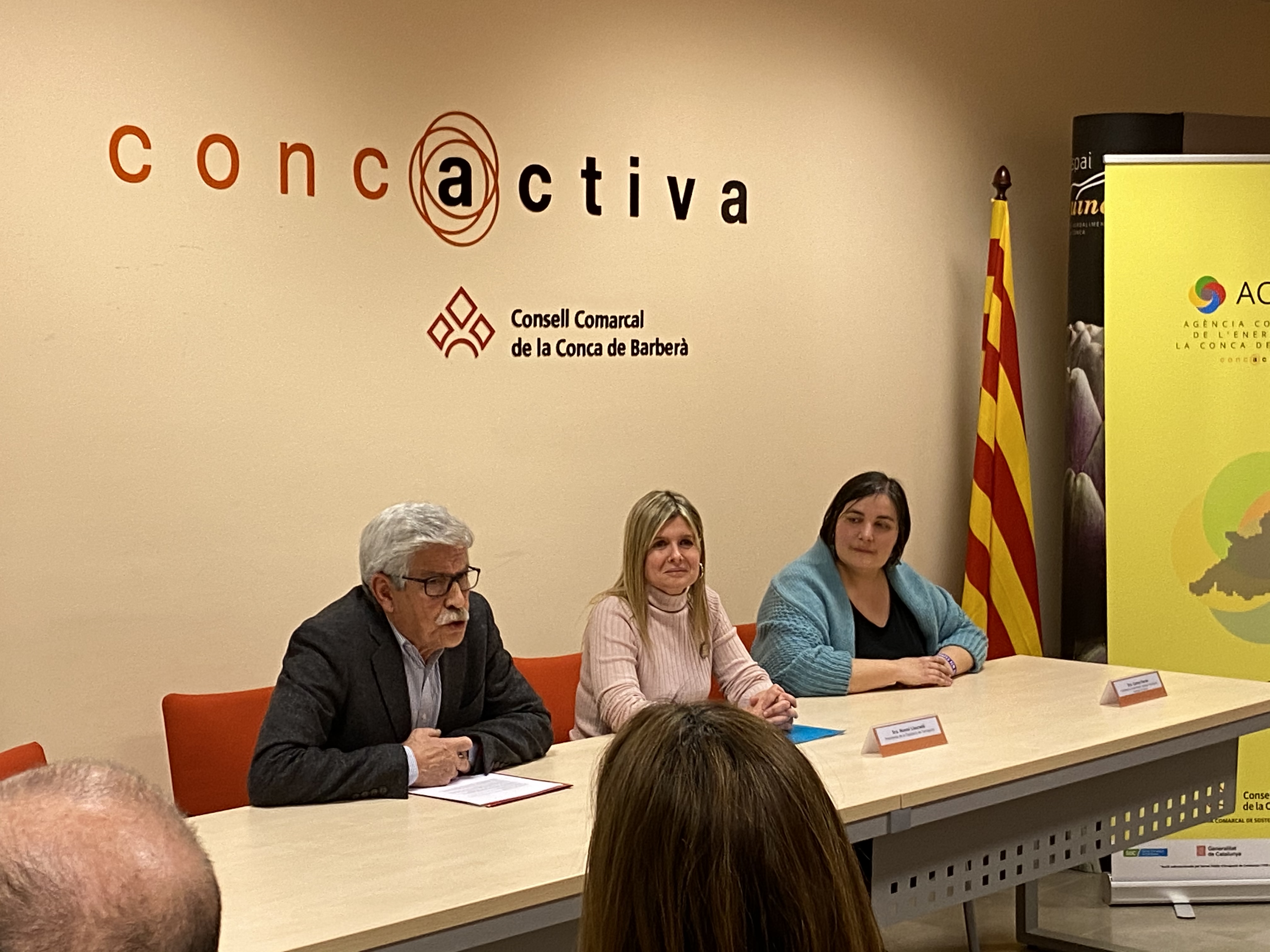 La presidenta de la Diputació inaugura la primera agència de l'energia de la demarcació