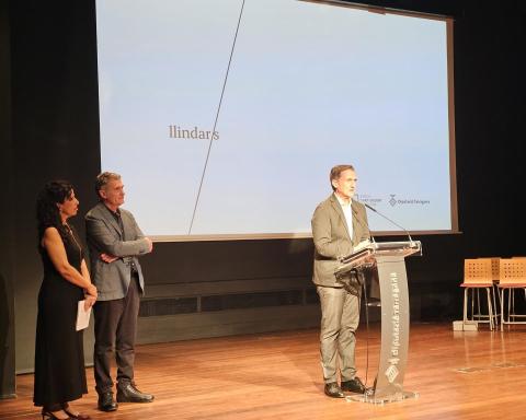 El diputat delegat d'ensenyaments artístics de la Diputació, Josep Baiges, durant l'acte